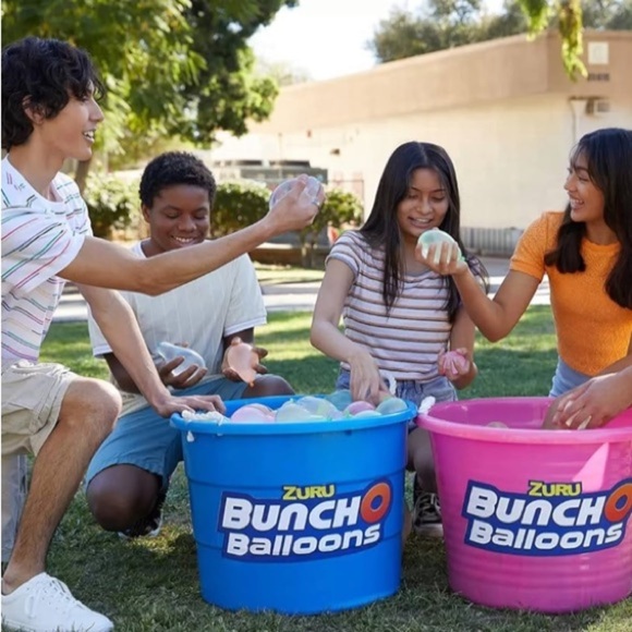 NWT Bunch O Balloons Zuru 560 Self Sealing Water Balloons New Vibrant Colors - Picture 2 of 5